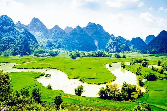 [-]UNESCO[-]chỉ[-]định[-]thêm[-]13[-]thắng[-]cảnh[-]Công[-]viên[-]địa[-]chất[-]toàn[-]cầu